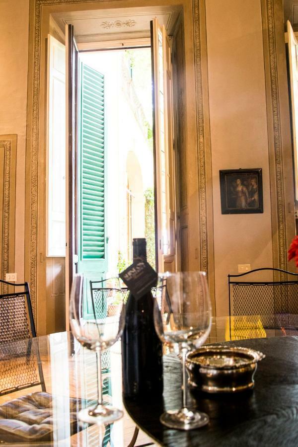 Villa Fiorentina Con Piscina E Vista Sulla Citta Firenze